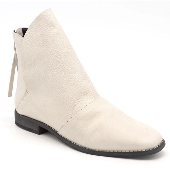 GOLO Scrunch Leather Bootie Back Zip Draped Ankle Boots Size 8 Womens‎ White - Picture 12 of 12